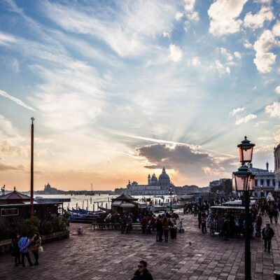| | | | | | Copyright: GFREE-PHOTO