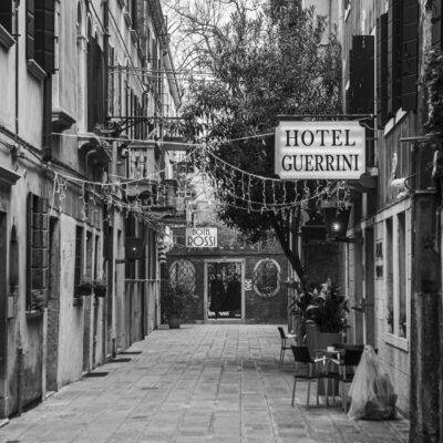 | | | | | | Copyright: GFREE-PHOTO